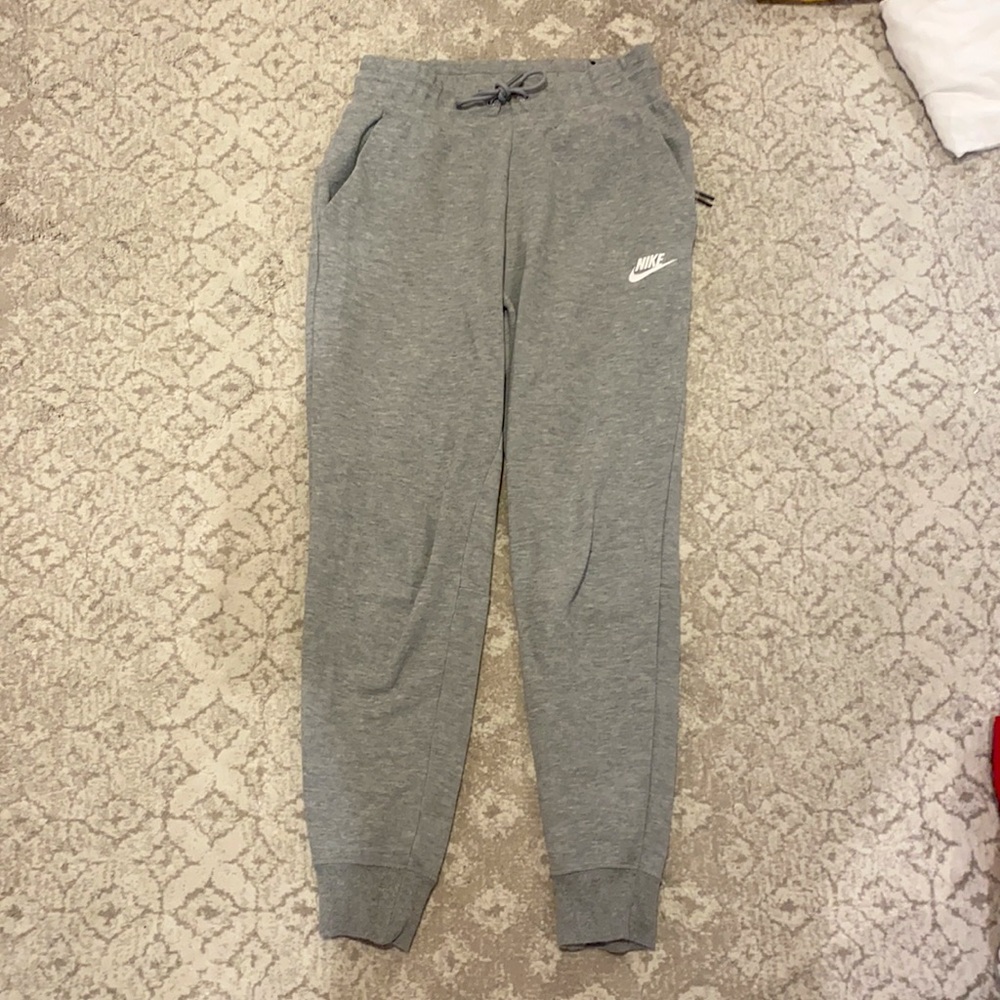 Nike Women’s XS Sweatpants